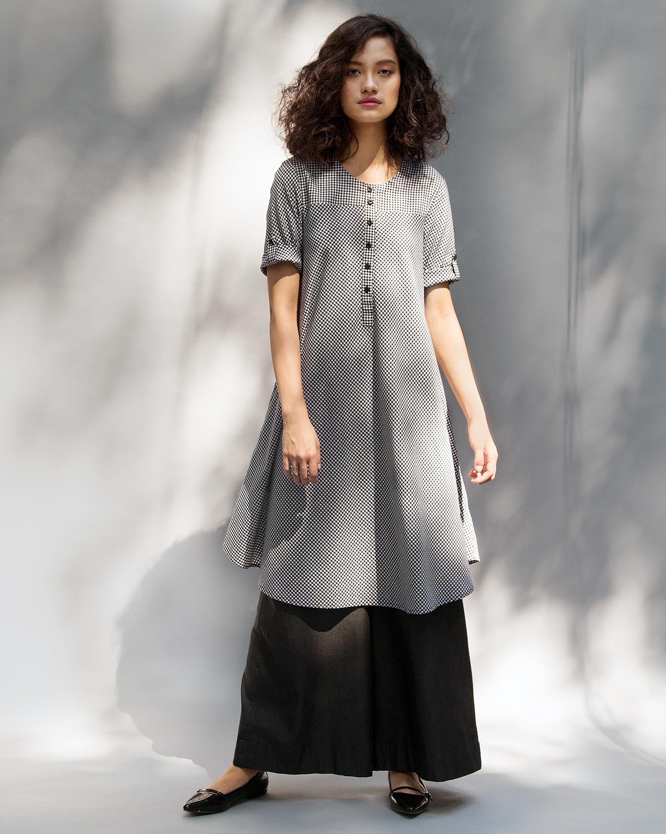 Wear Everywhere Kurta - Black & White