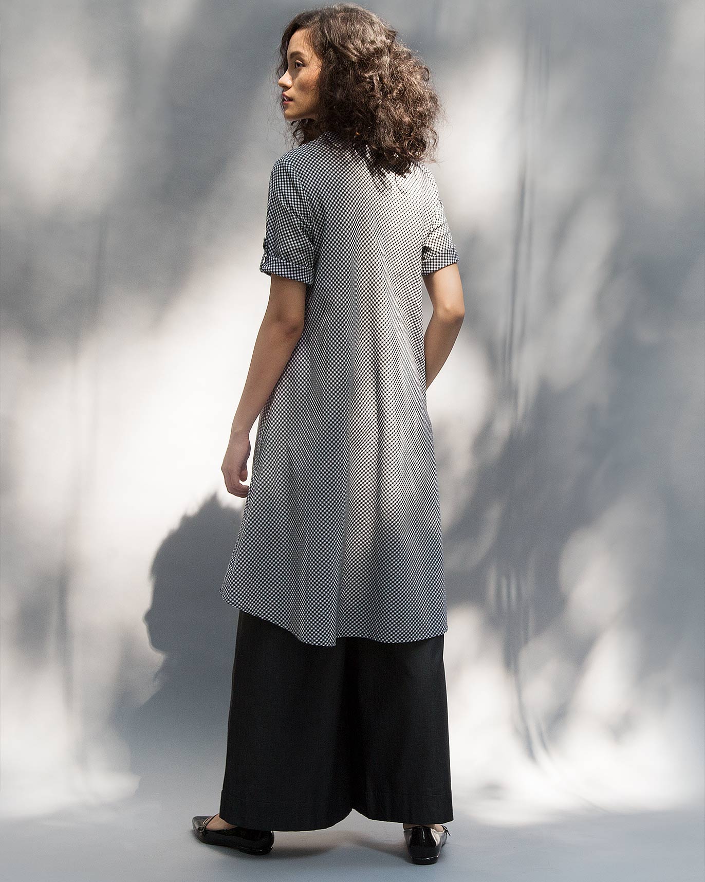 Wear Everywhere Kurta - Black & White