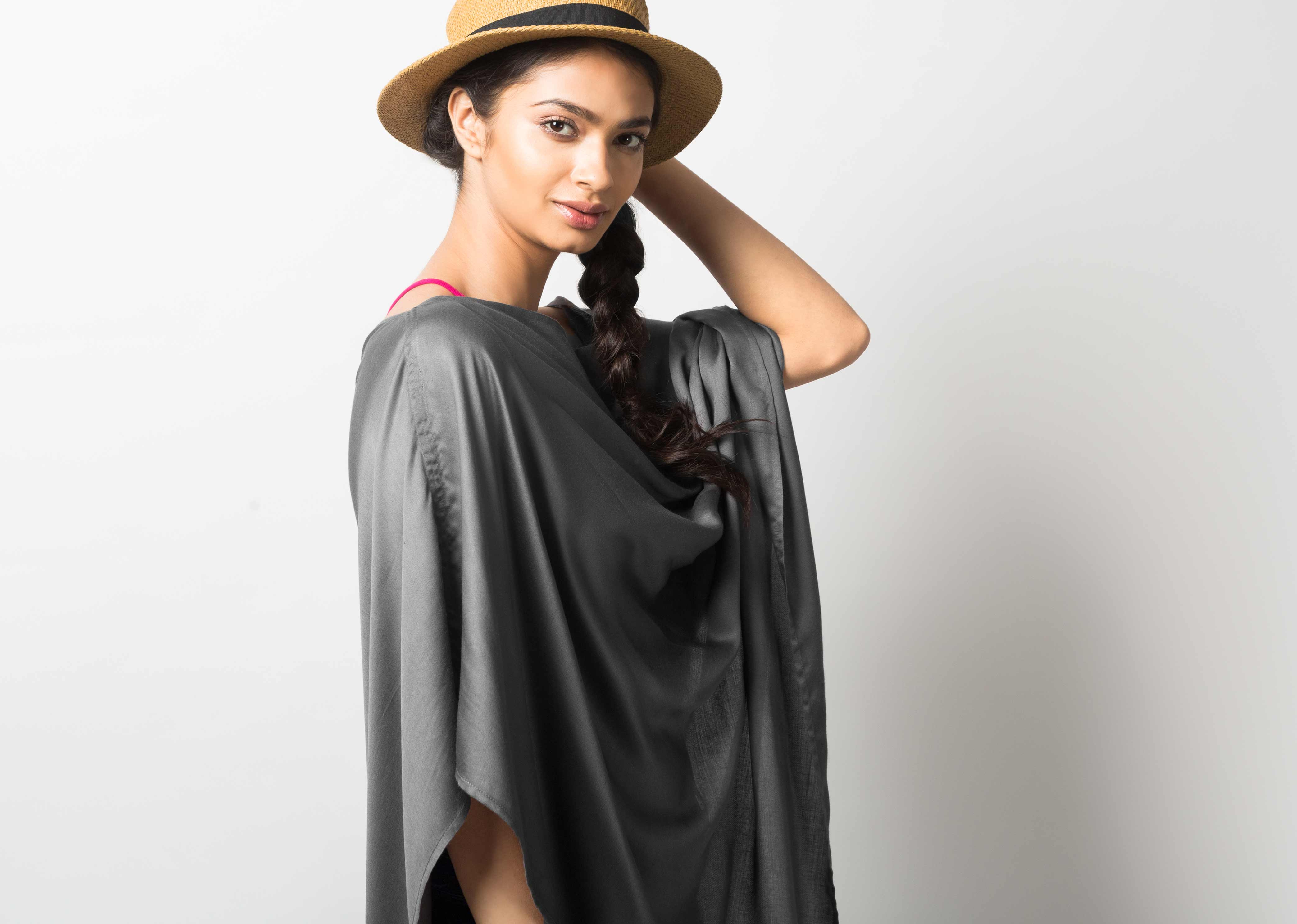 Waterfall Poncho - Charcoal