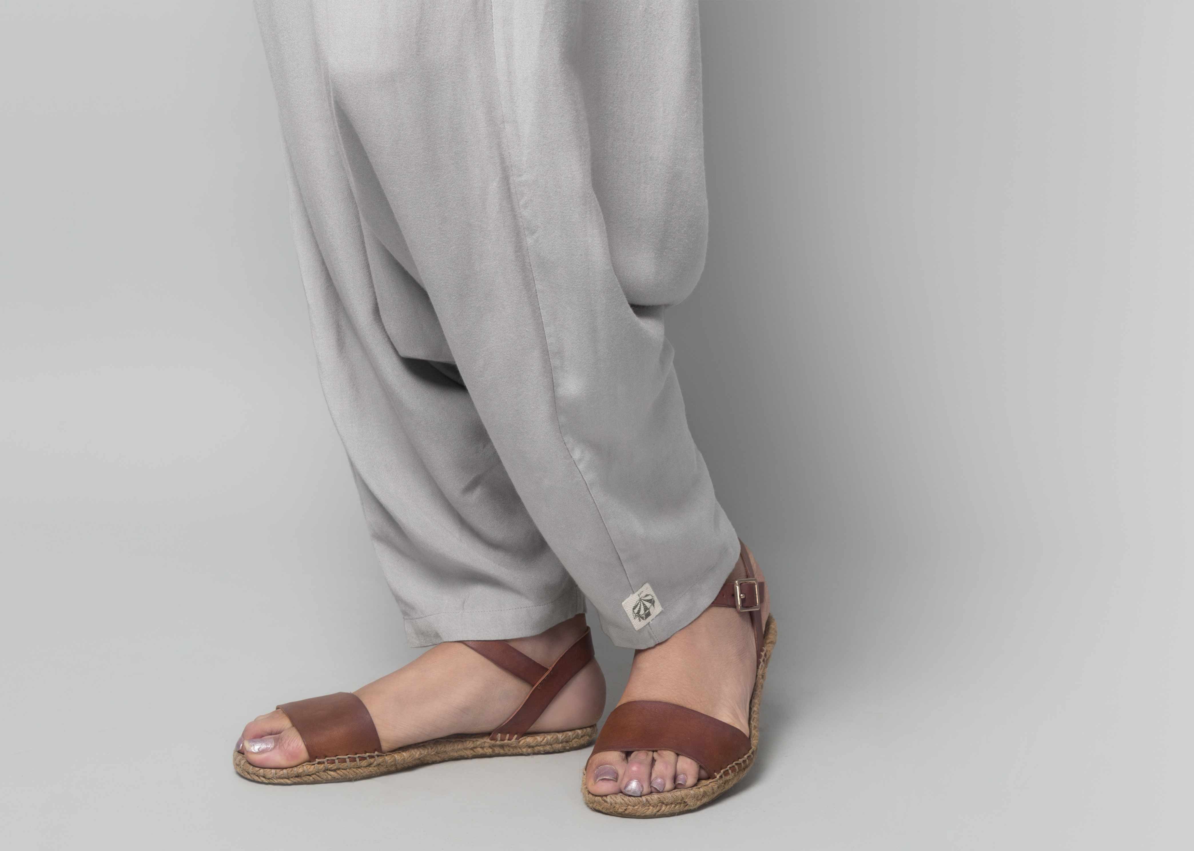 Tori Trouser
