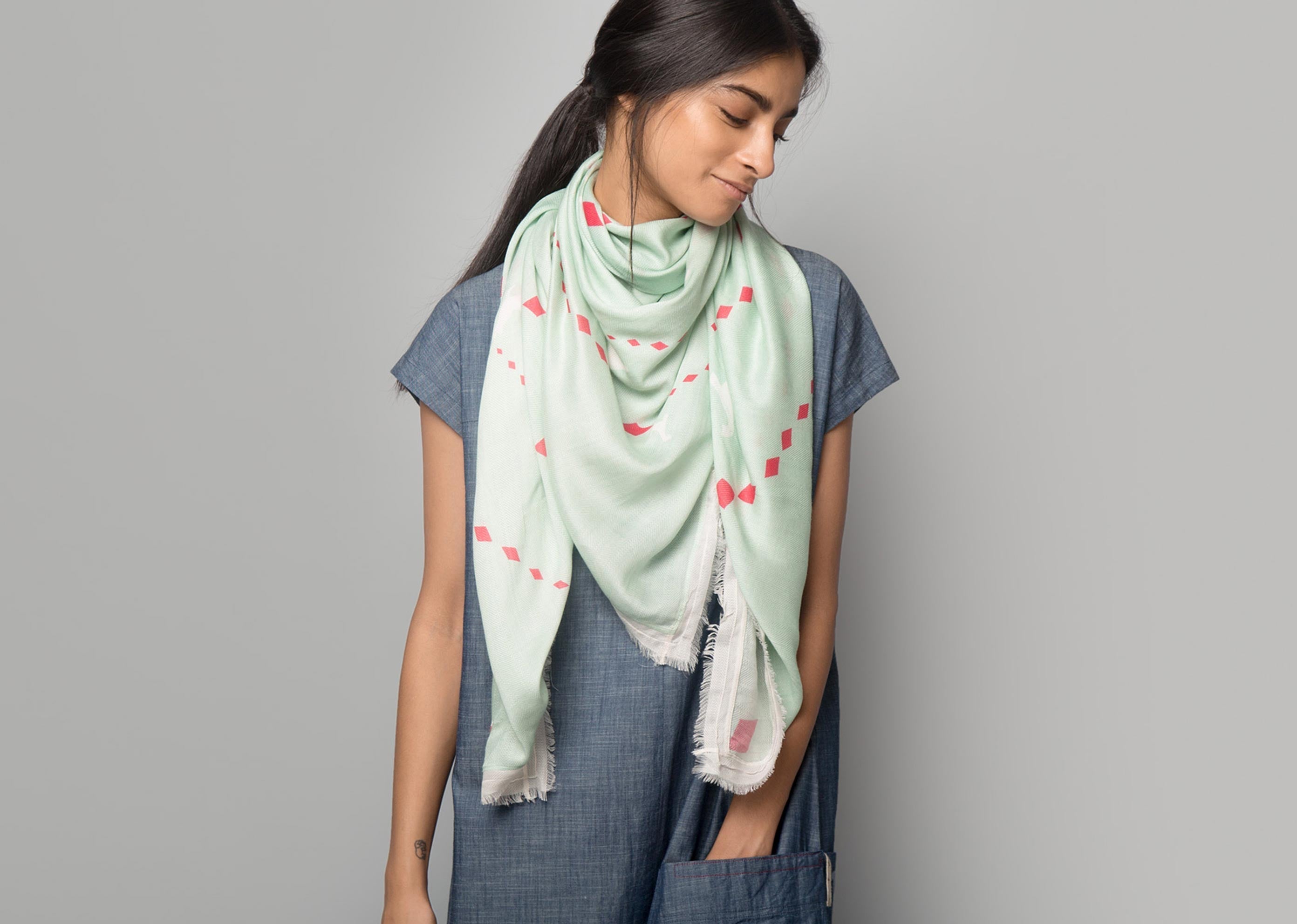 Texas Hold'em Scarf - Aqua