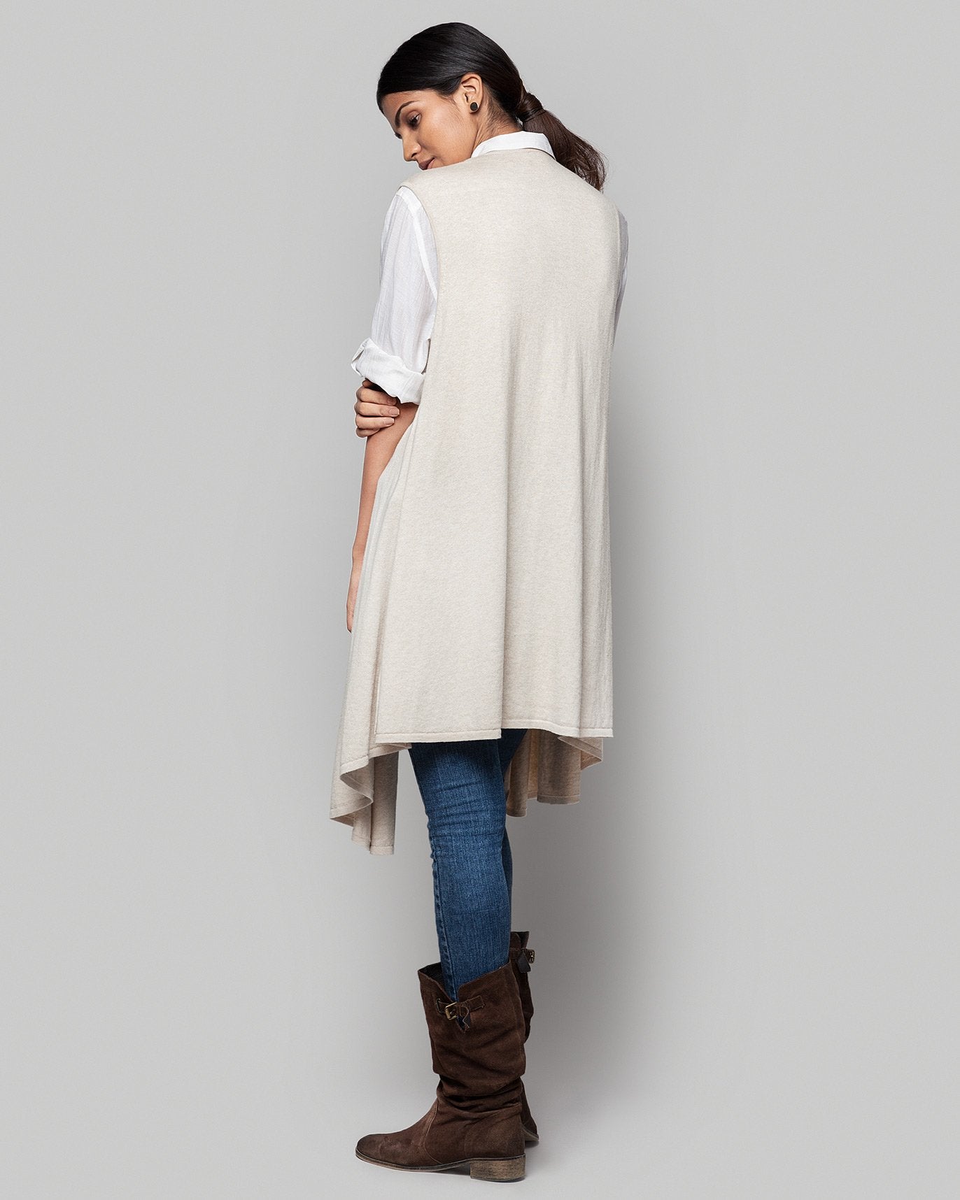Victoria Sleeveless Wrap - Ivory