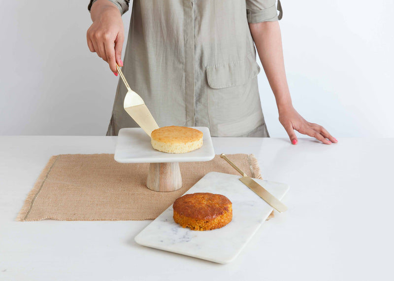 Sitara Cake & Knife Server (Set of 2)