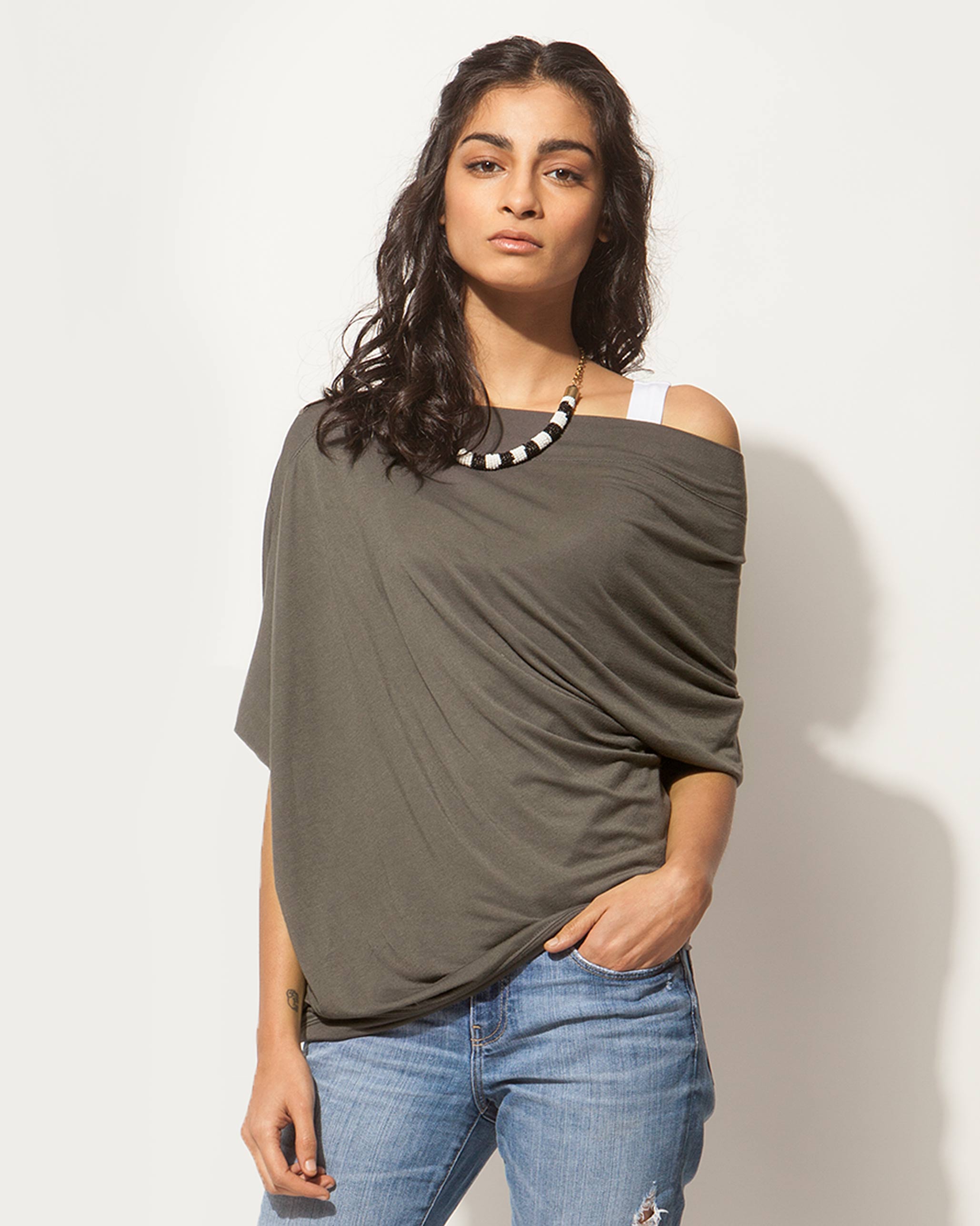 Ukiyo Off-Shoulder Top - Charcoal