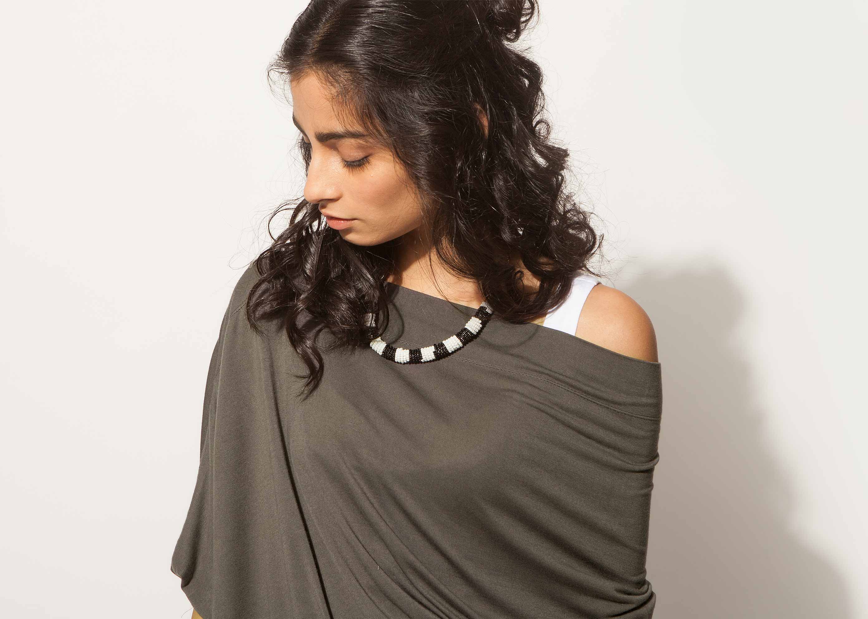 Ukiyo Off-Shoulder Top - Charcoal