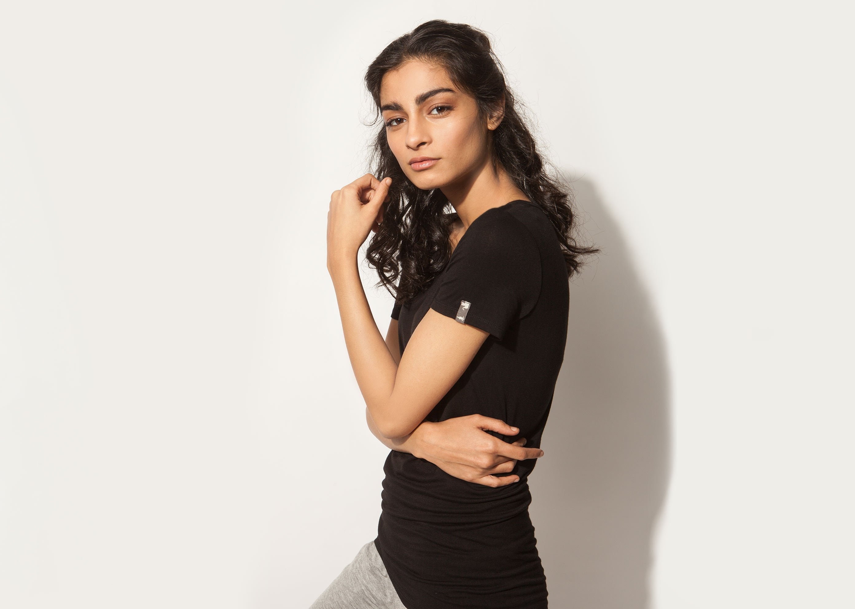 Ukiyo Short Sleeve Tee - Black
