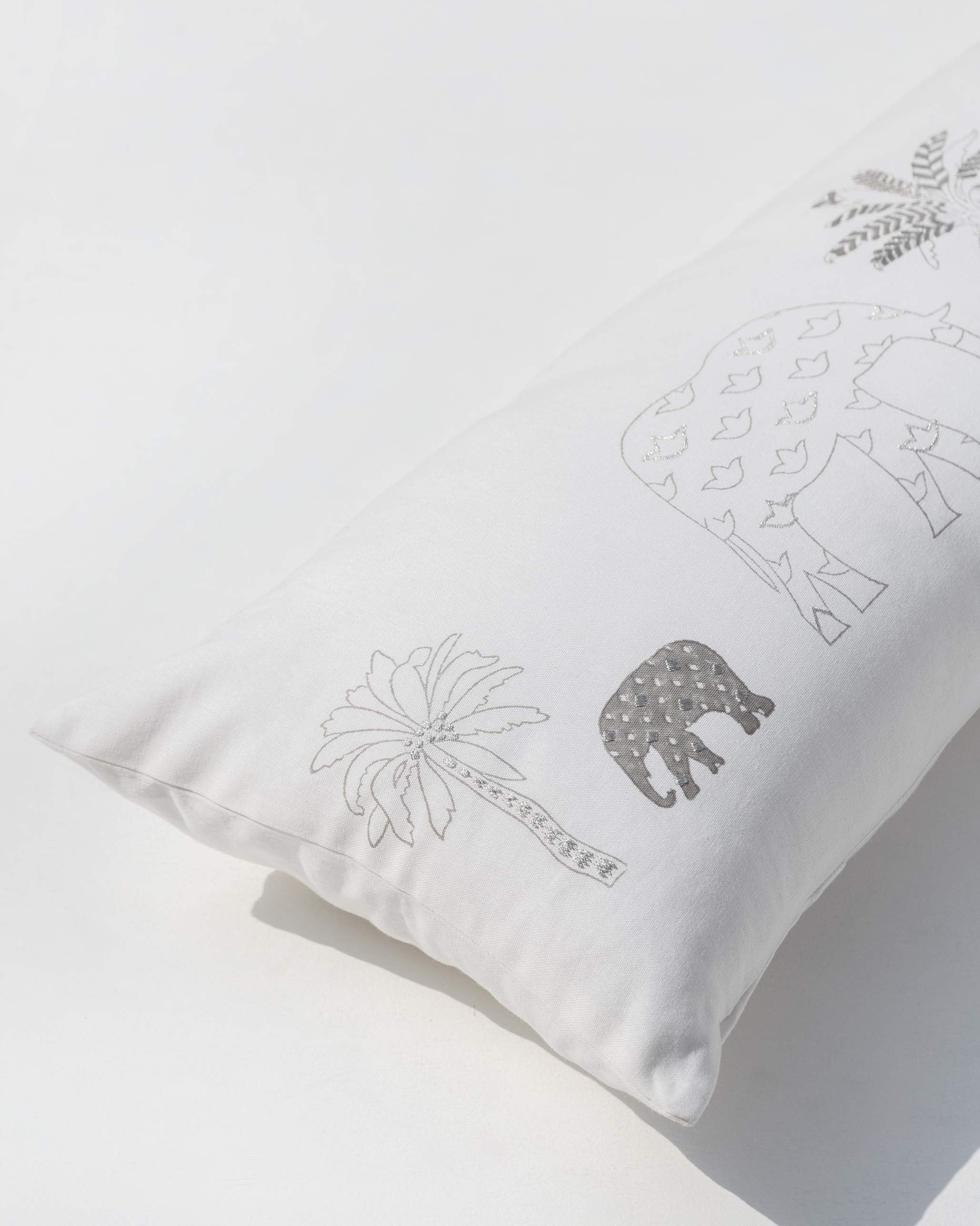 Ele Palm Pillow Cover