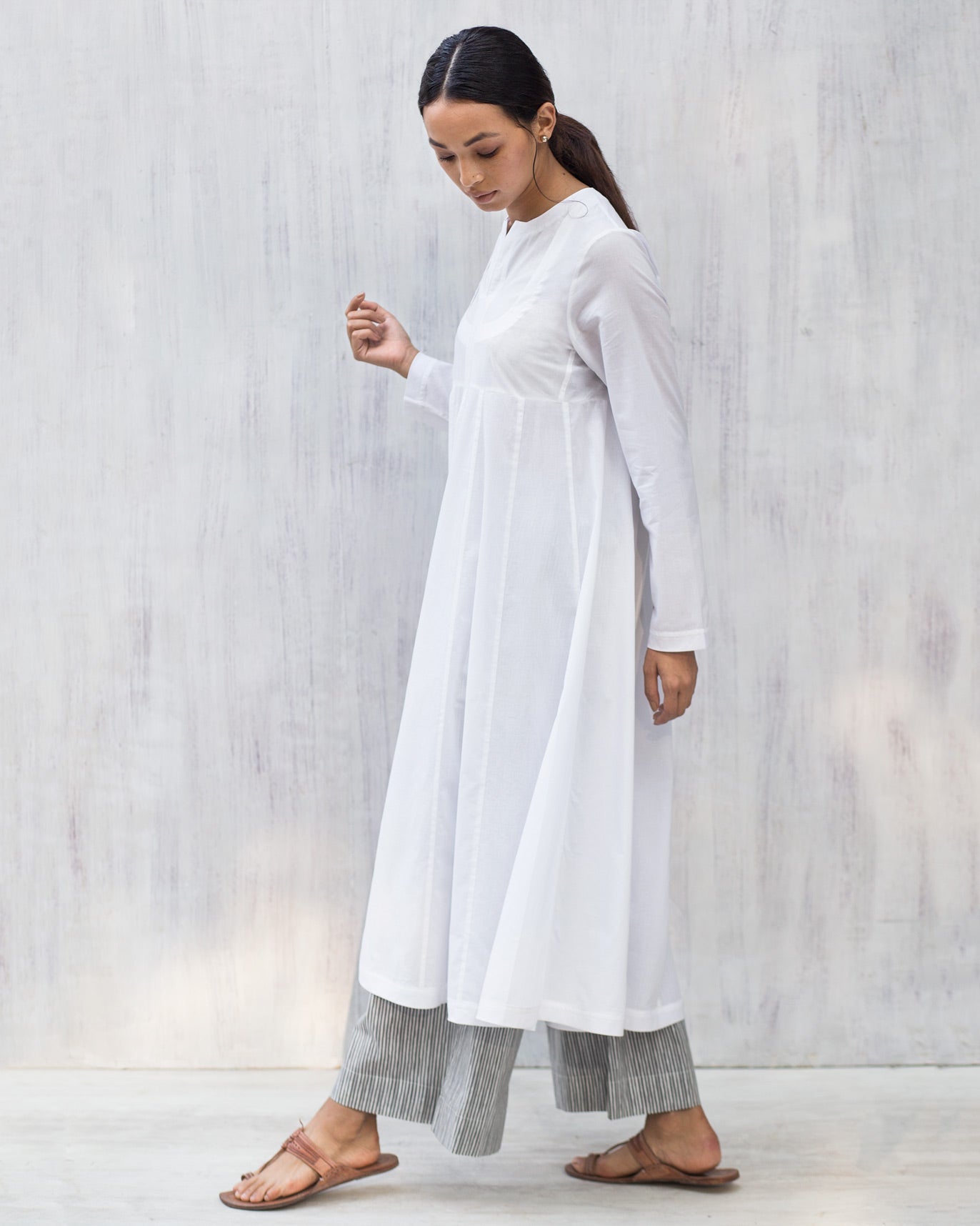 Tisya Plain Kurta - White
