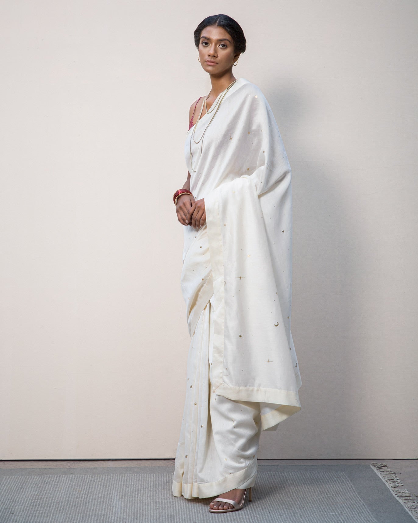 Zahira Sari - Ivory