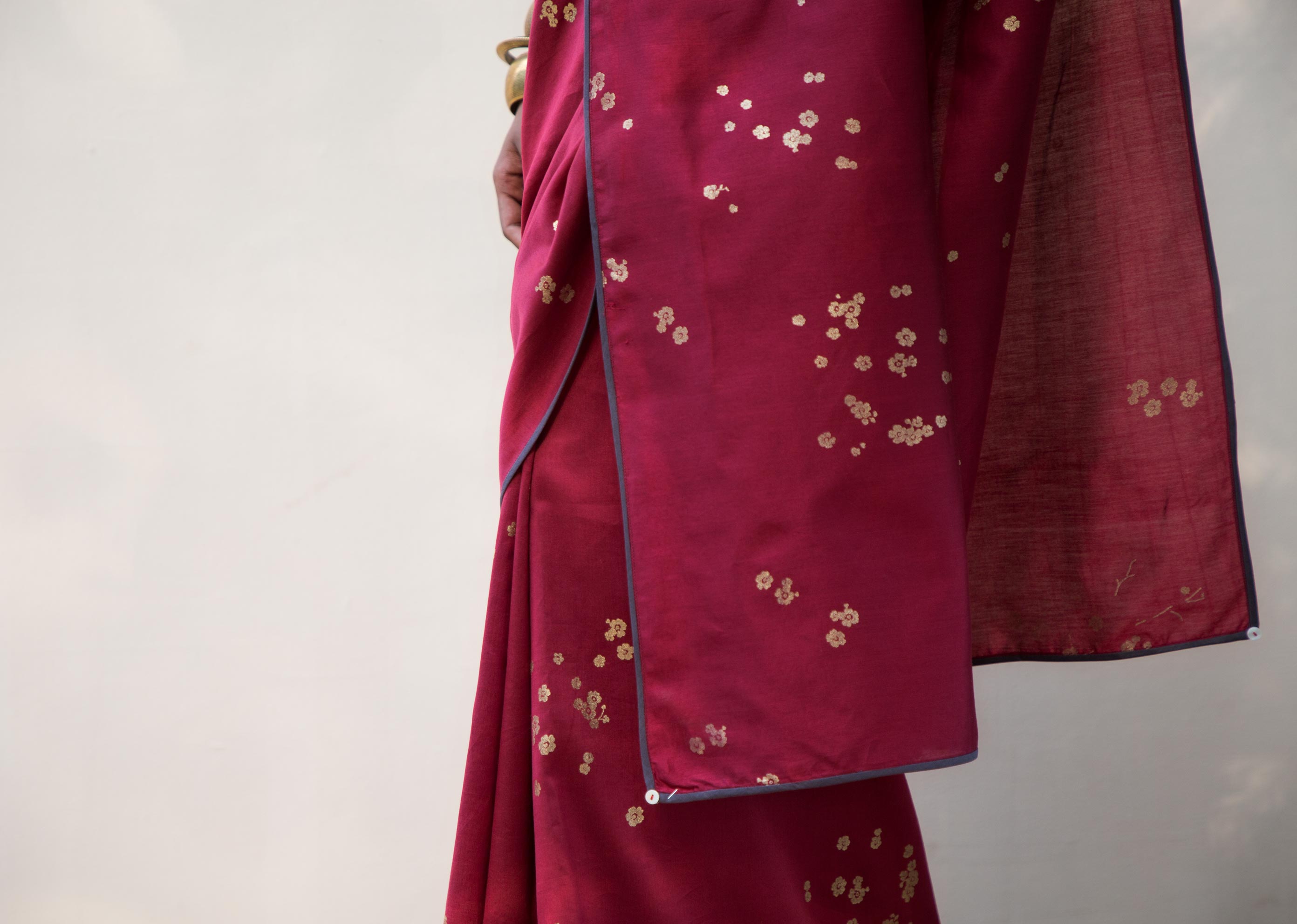 Zahira Sari - Red
