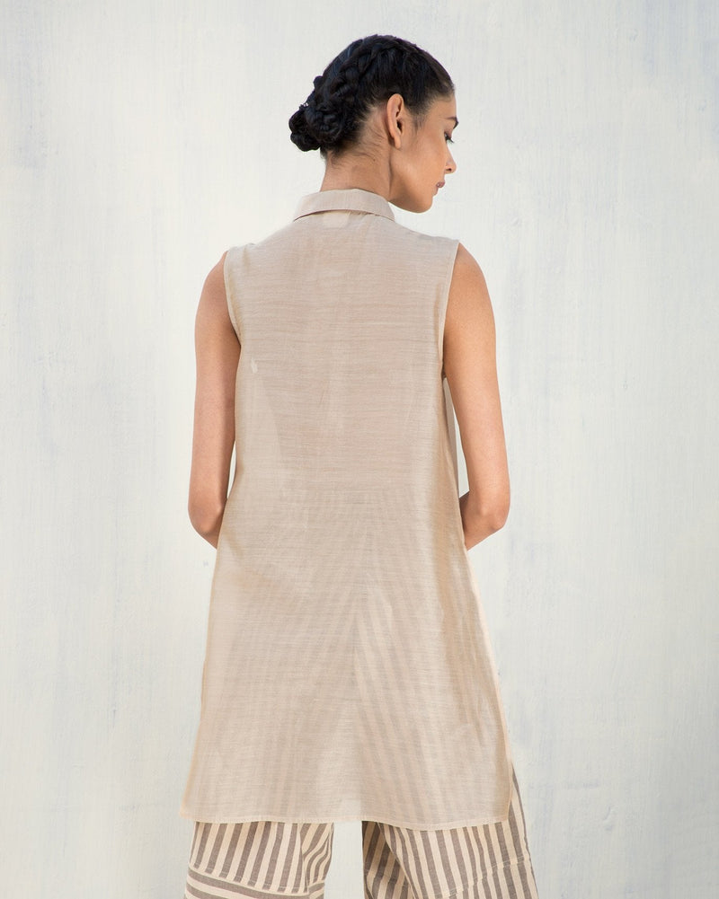 Sleeveless Yoke Top