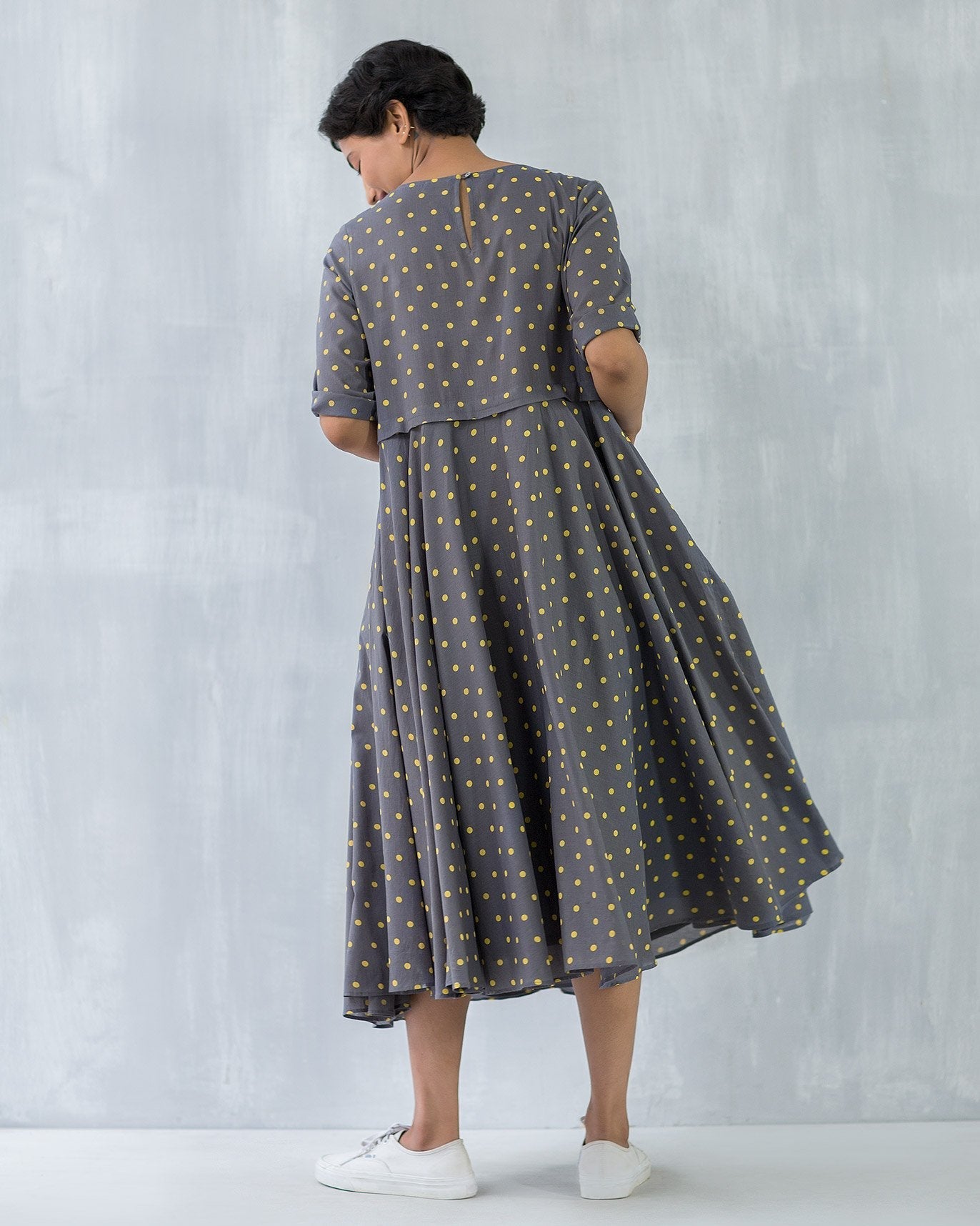 Waist Dot Pleat Dress