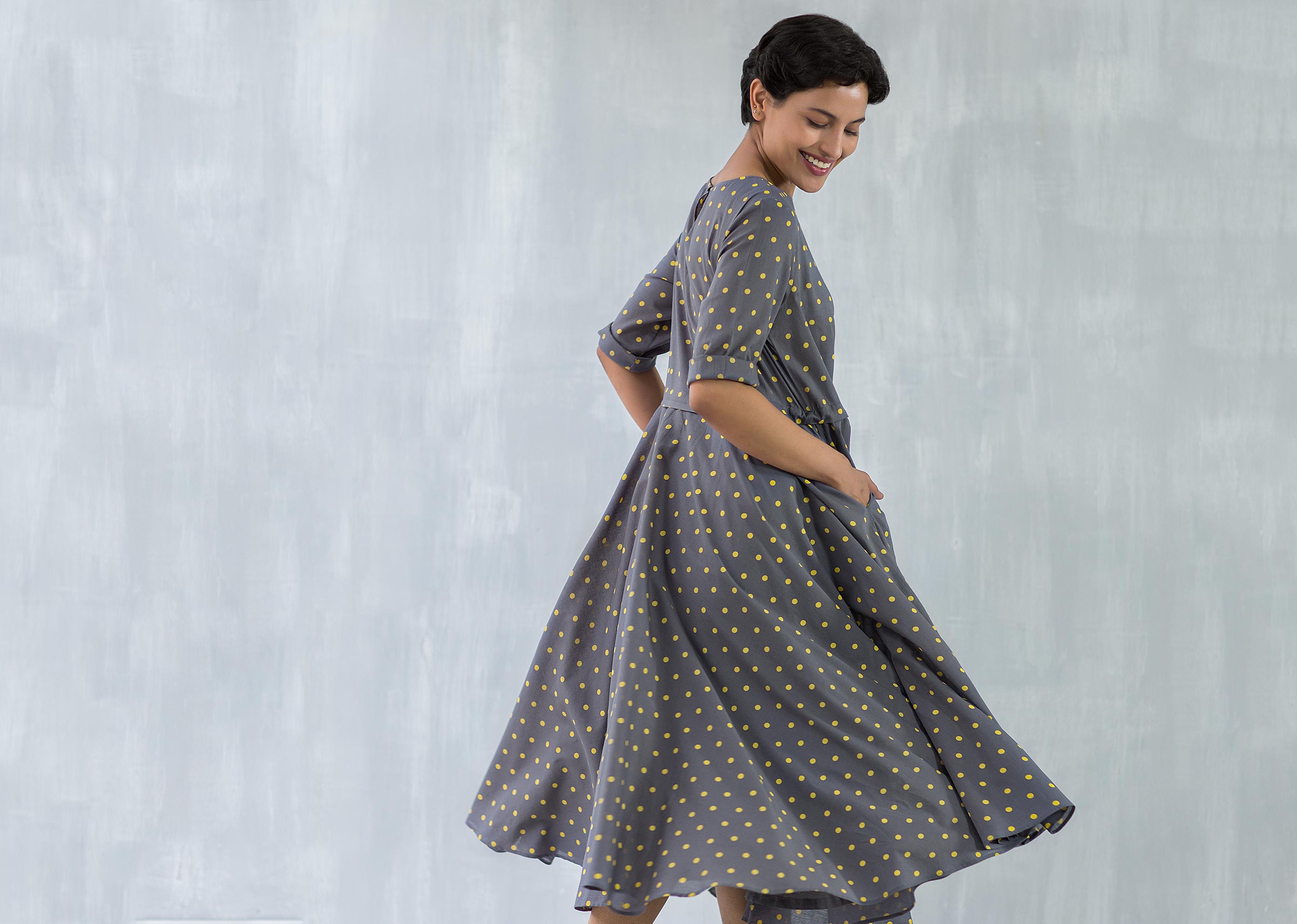 Waist Dot Pleat Dress