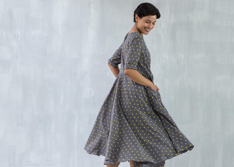 Waist Dot Pleat Dress