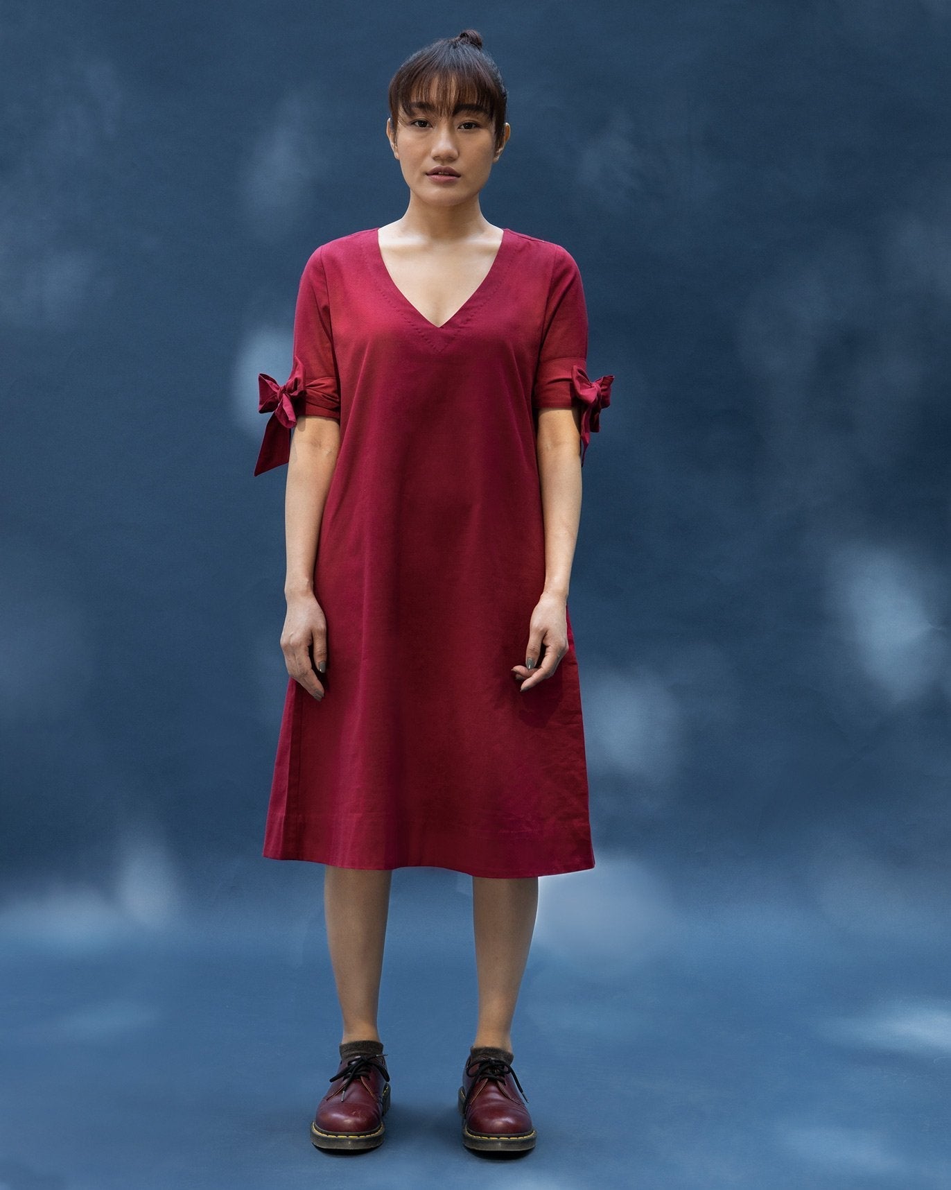 V-Neck Shift Dress- Red