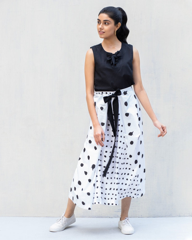 Rivet Top - Black
