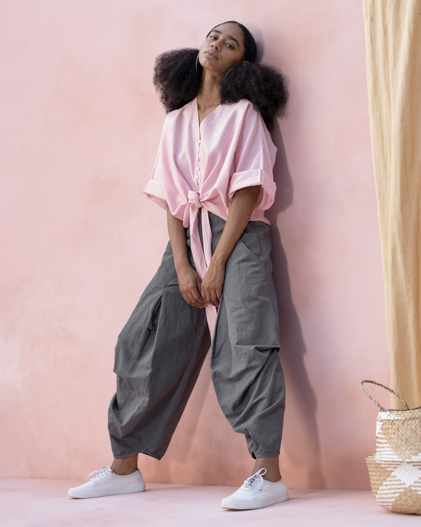 V-Neck Front Knot Top - Pink