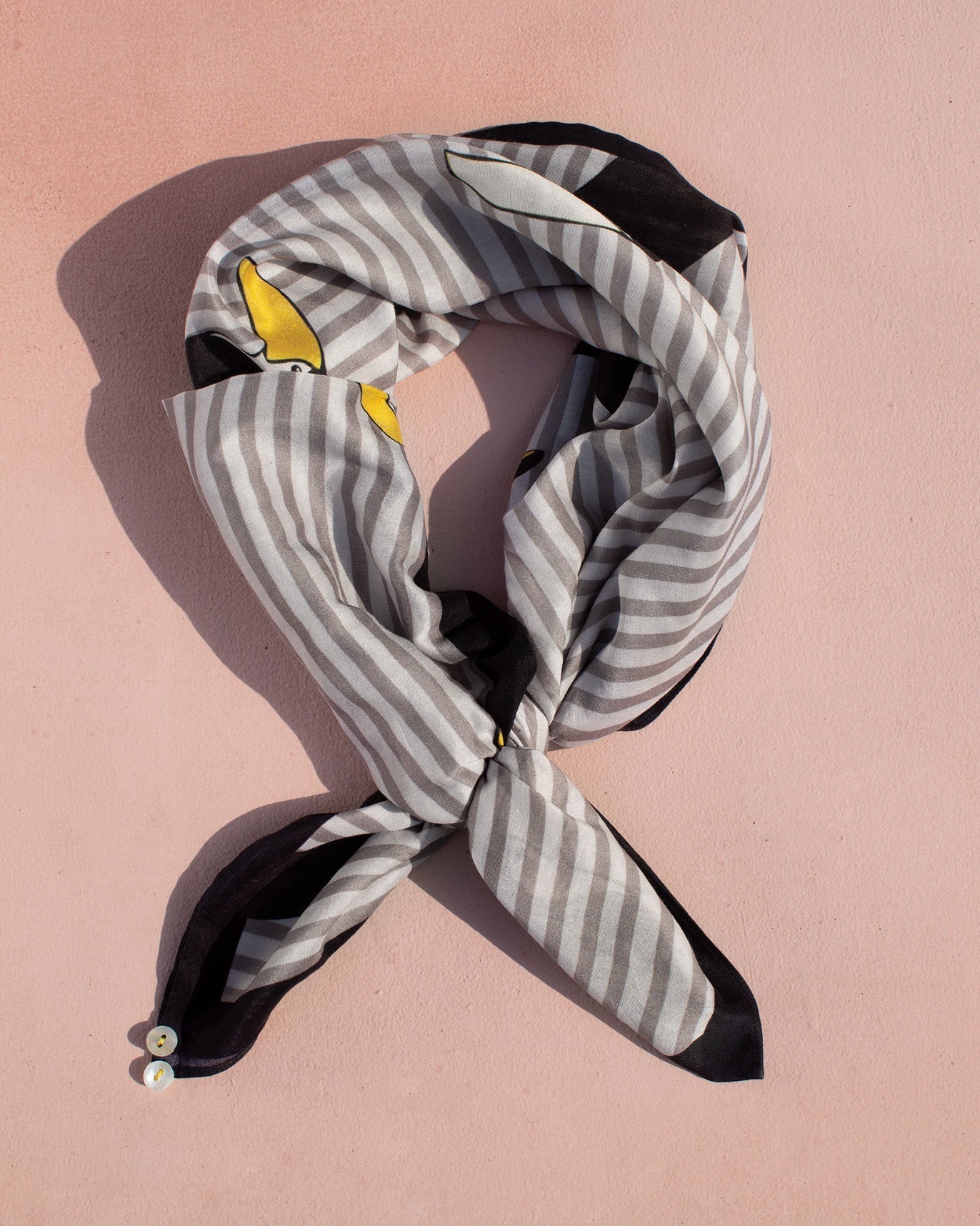 Toucan Scarf - Grey & Black