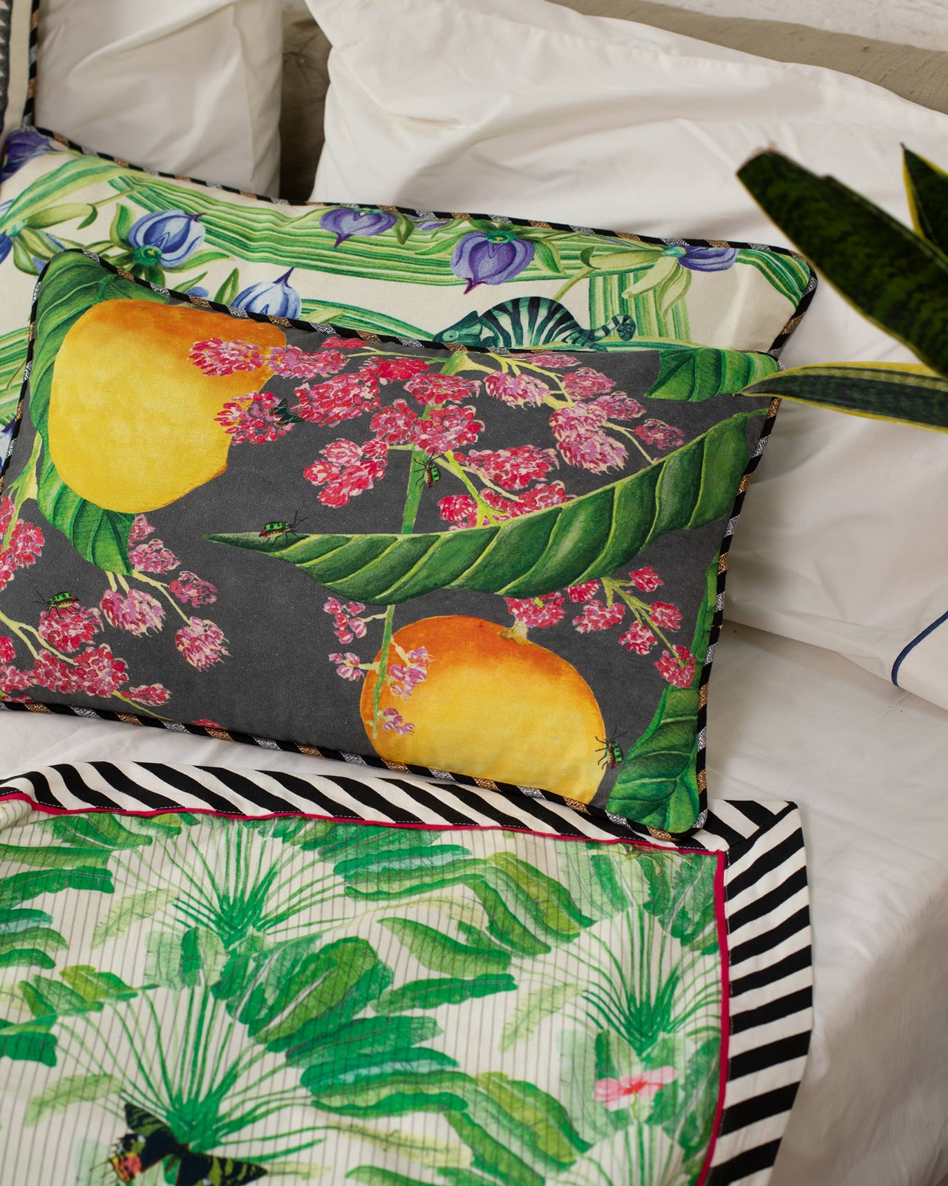 Ravenala Bedcover - King