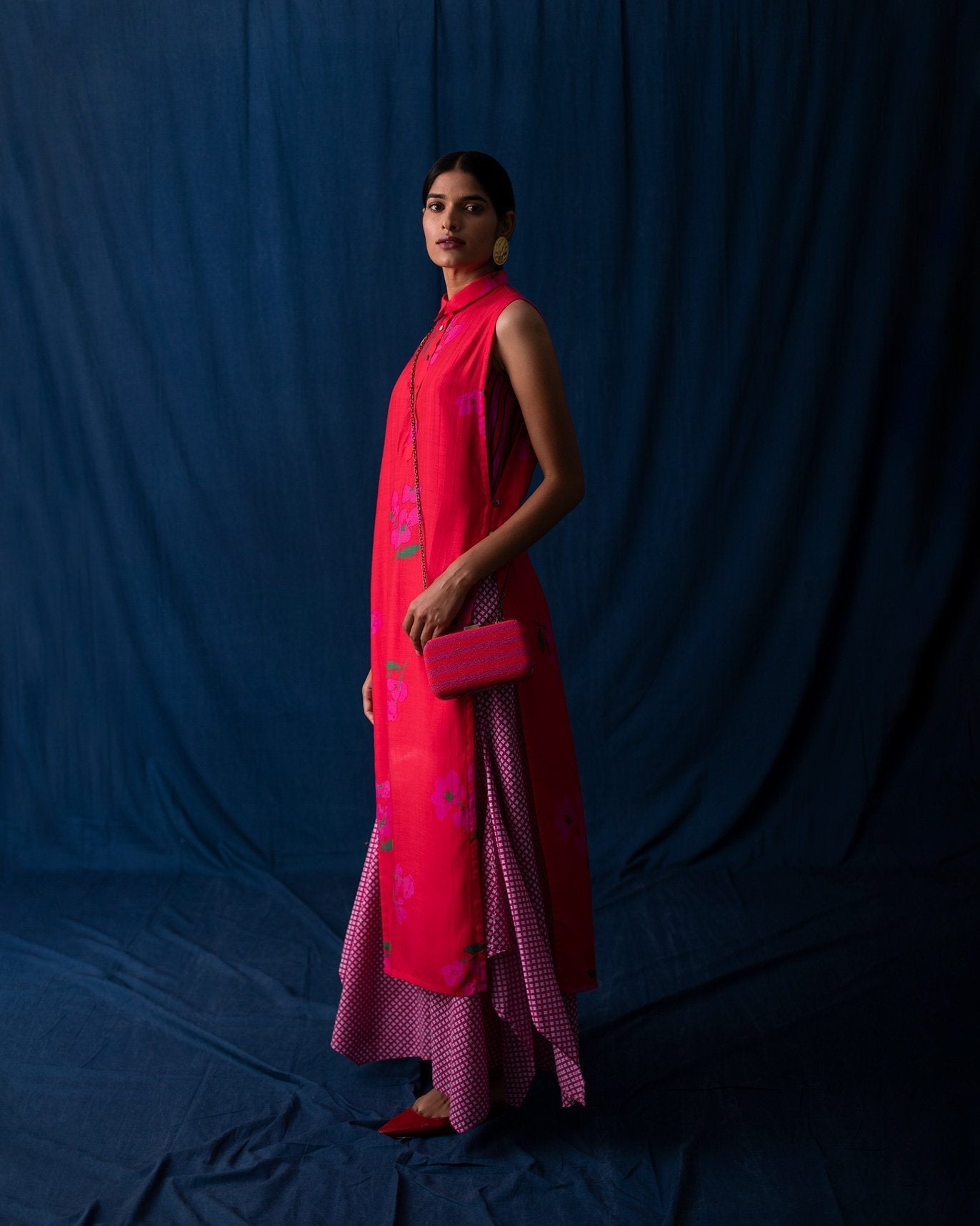 Sleeveless Kurta - Red