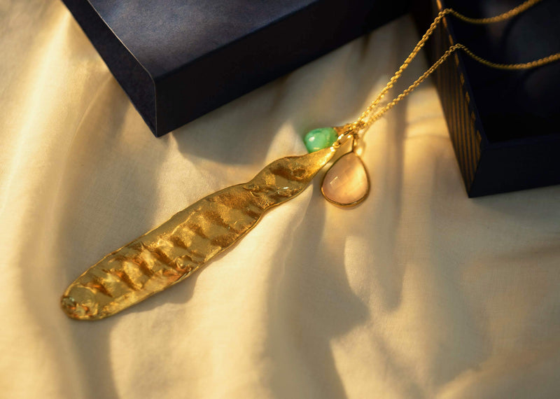 Seed pod charm