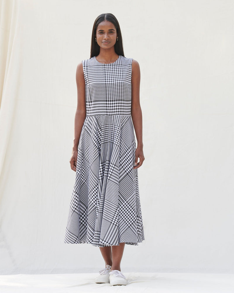 Yoroi Dress - Black & White