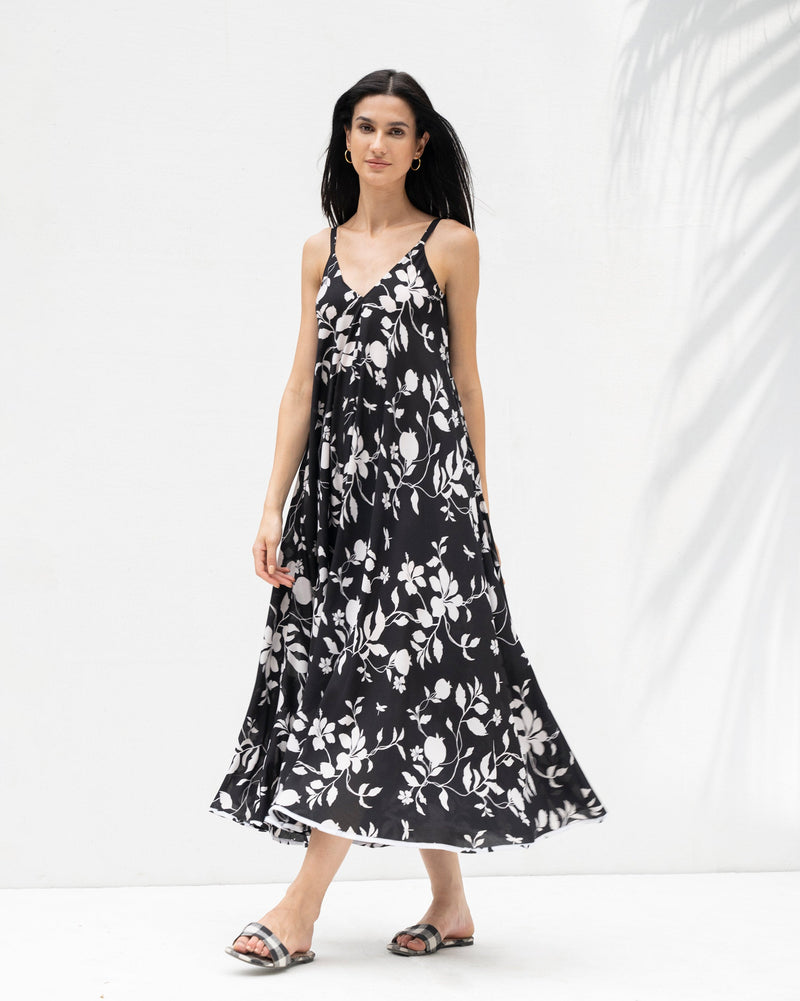 V-Neck Strappy Dress - Ivory & Black