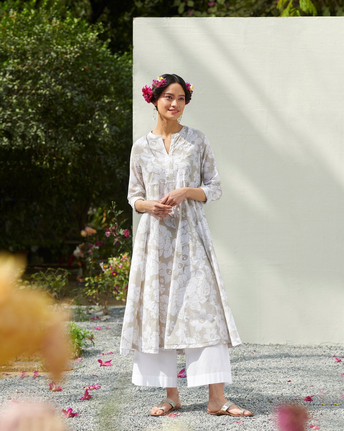 Tisya Kurta - Grey & White