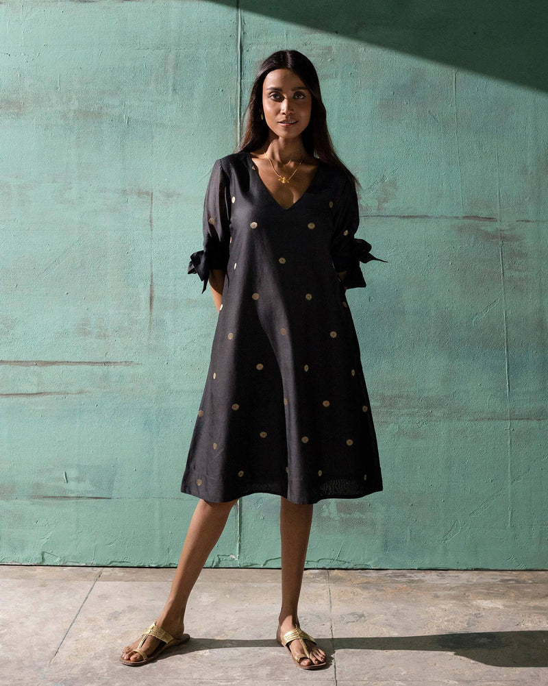V Neck Shift Dress - Black & Gold