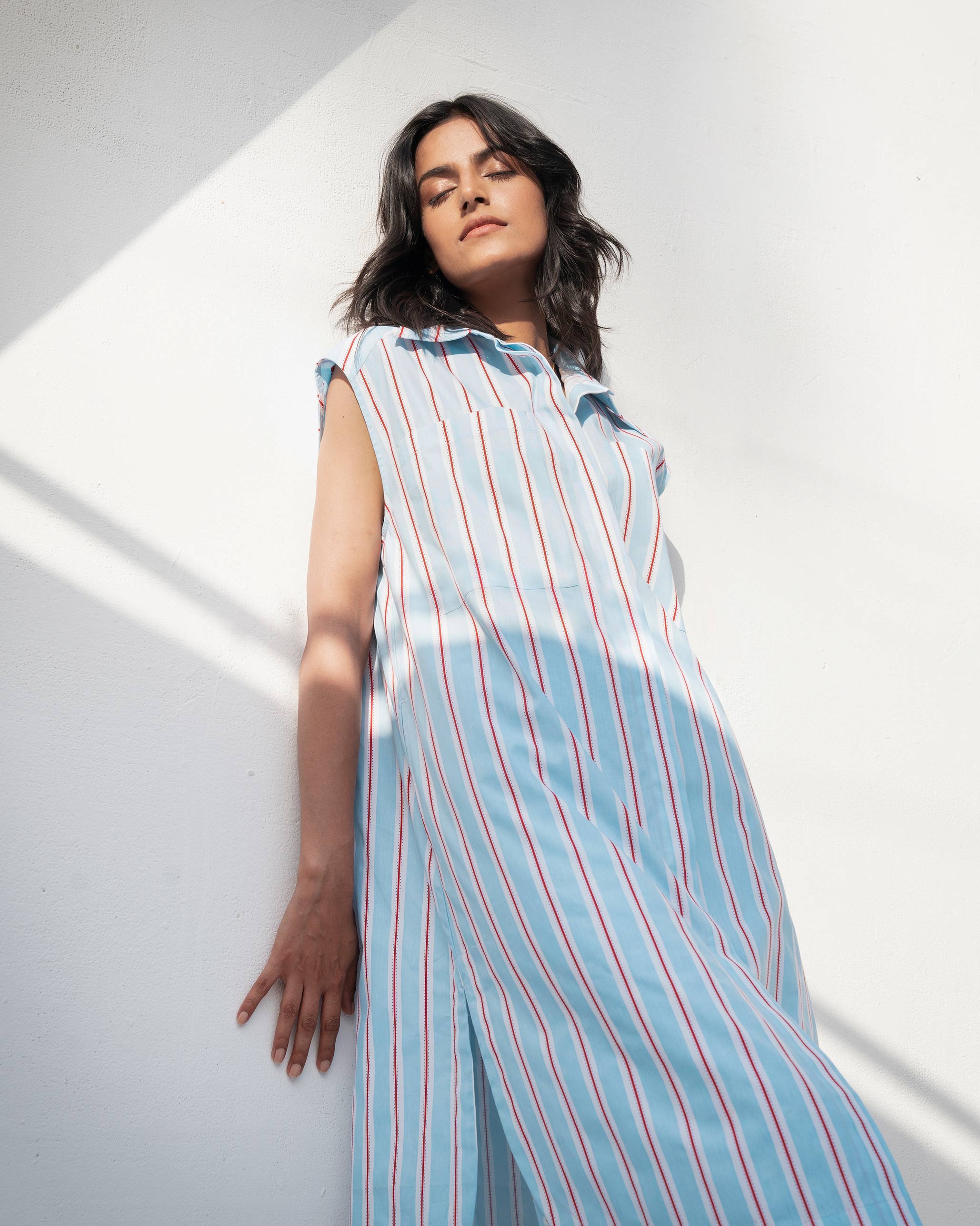 Sleeveless Patch Pocket Shirt - Blue & Red