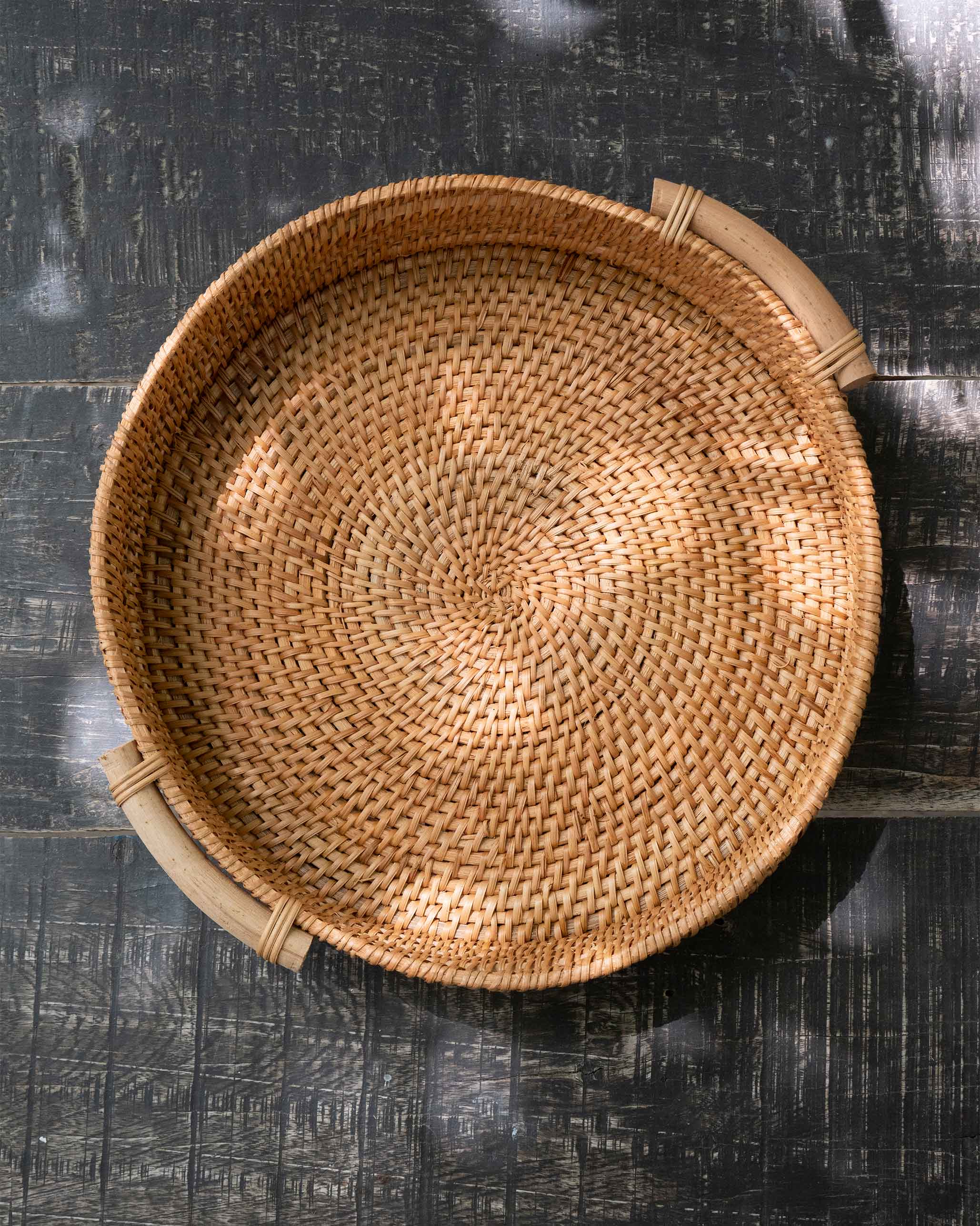 Rattan tray