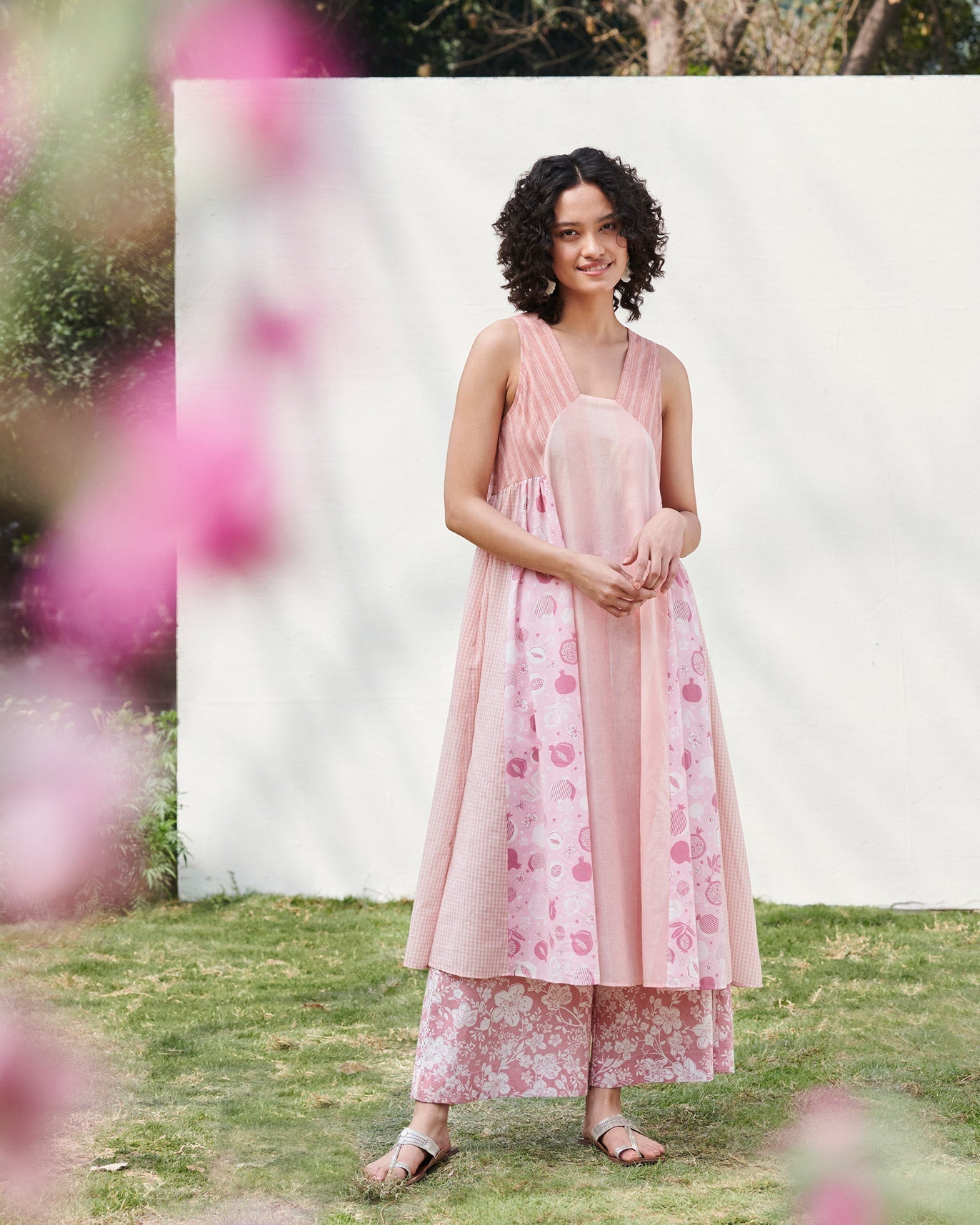 Sleeveless A-line Kurta - Pink