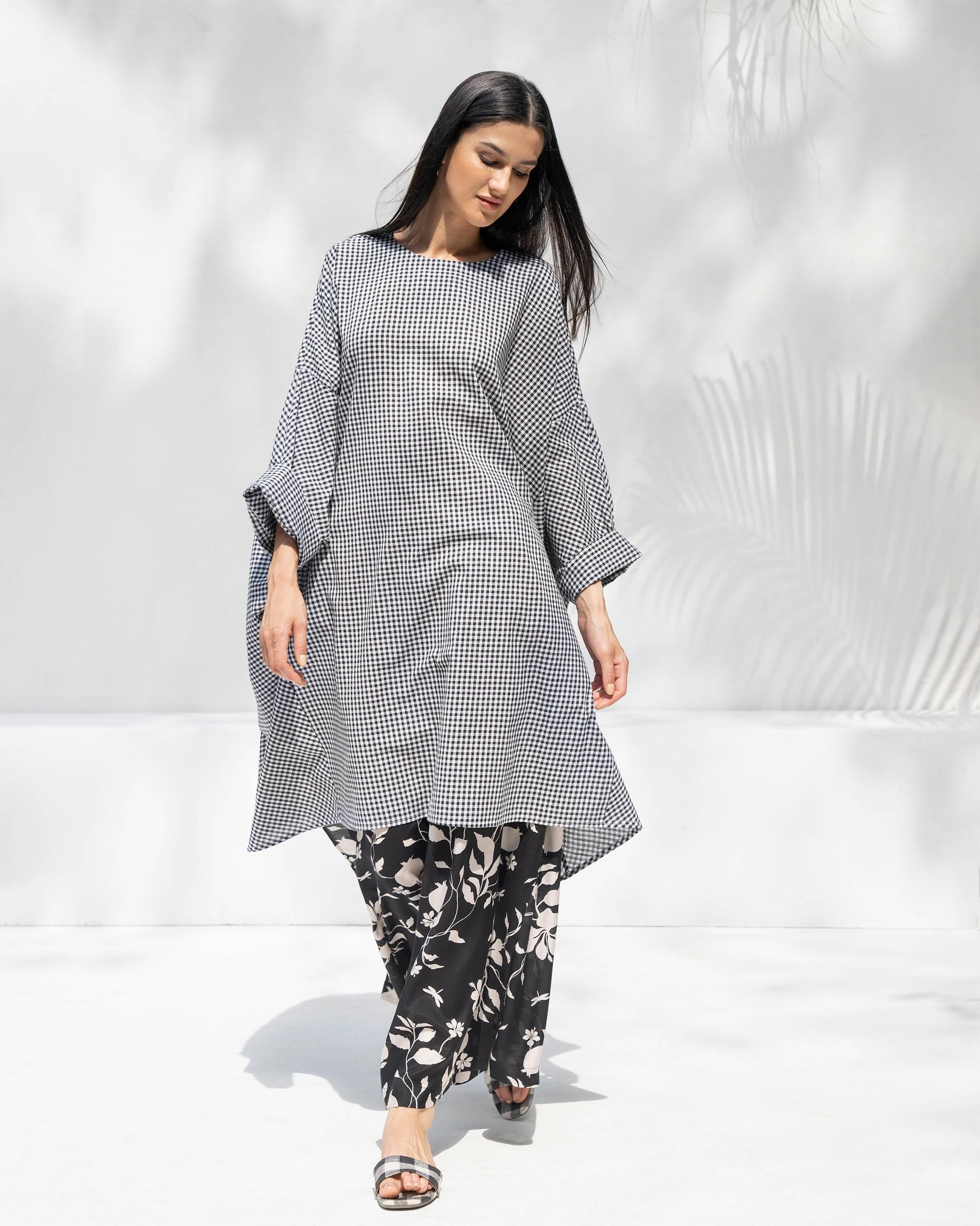 Serene Tunic - Black & White