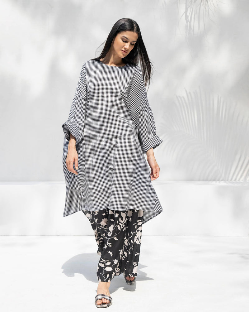 Serene Tunic - Black & White