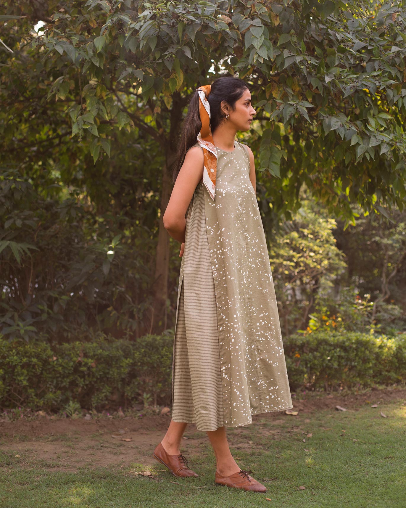 Side Elastic Dress - Tan