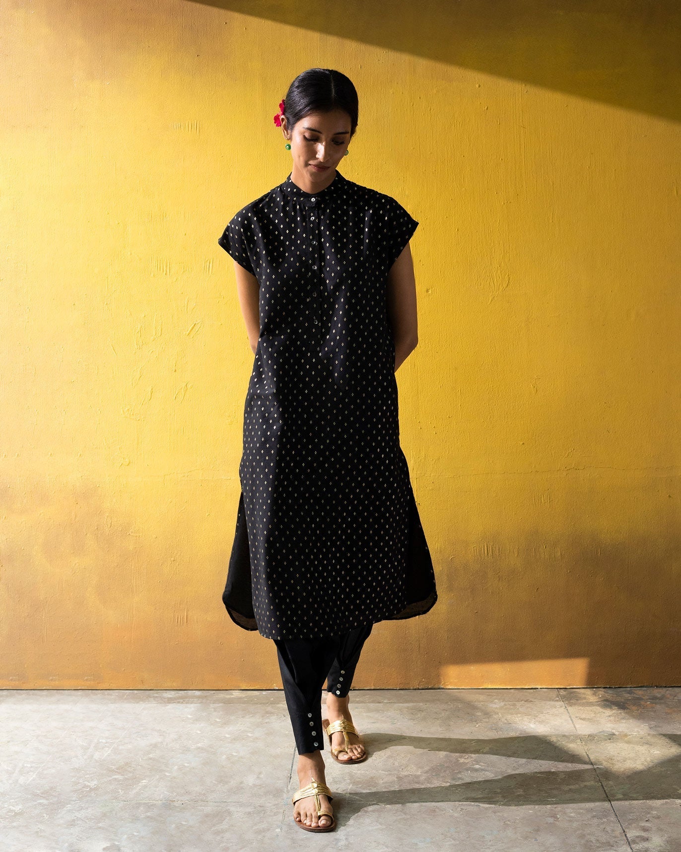 Short Sleeve kurta - Black & Gold