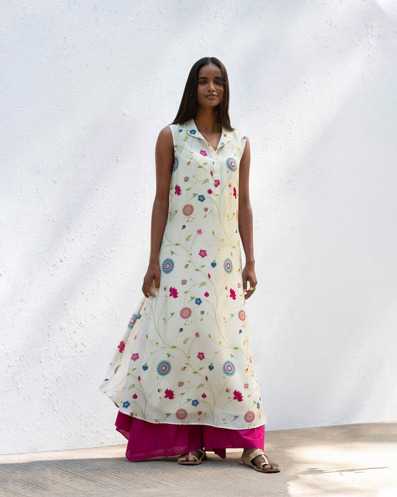 Sleeveless High Neck Kurta with Slip- Ivory