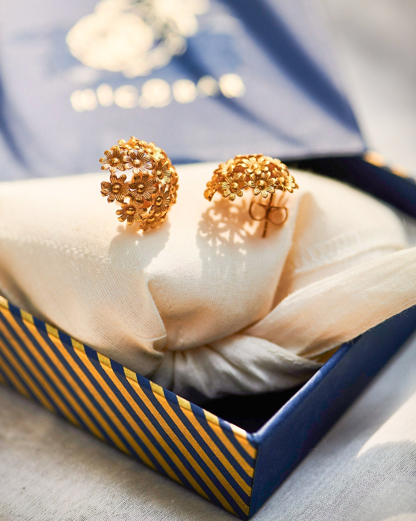 Rhododenron Earrings - Gold