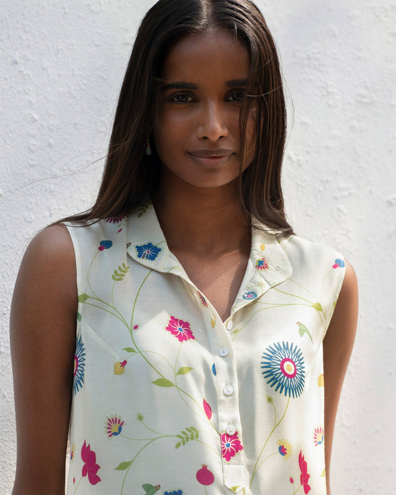 Sleeveless High Neck Kurta with Slip- Ivory