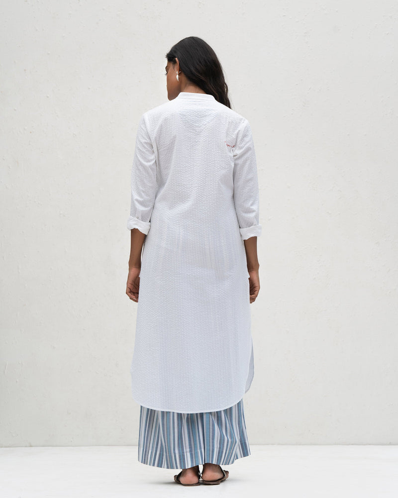 Basic Long Length Kurta - White Seersucker