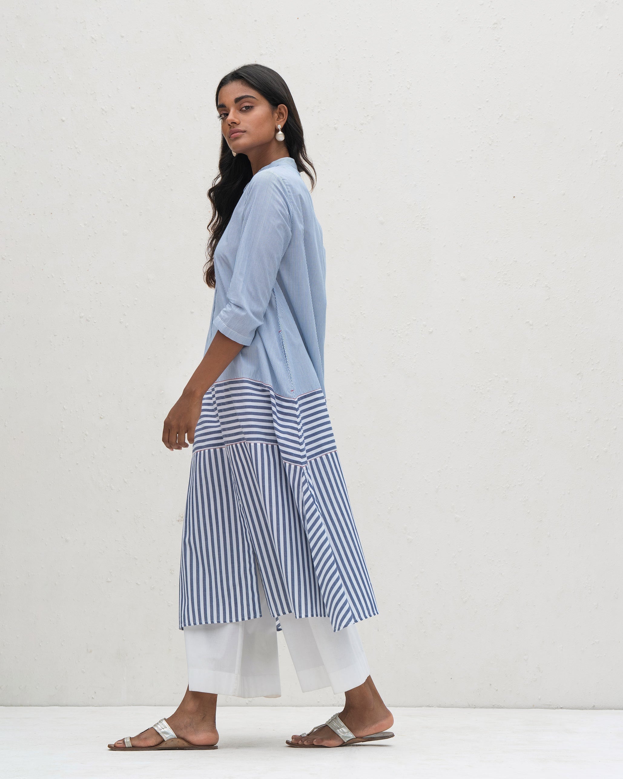 Serene Panel Kurta - Blue & White