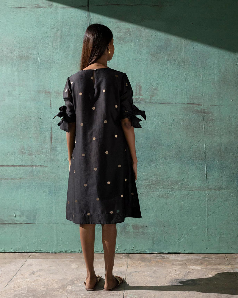 V Neck Shift Dress - Black & Gold
