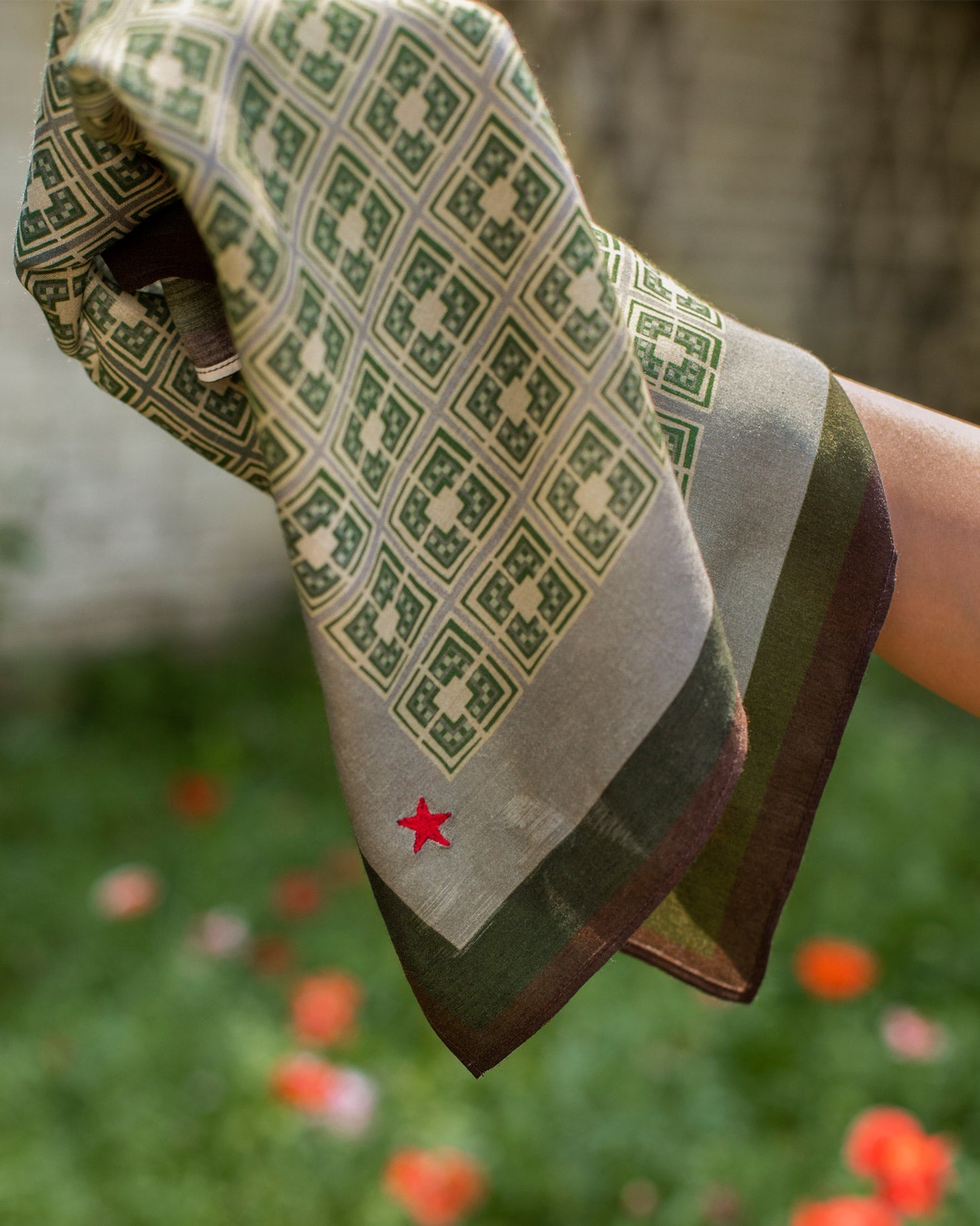 Square Grid Bandana - Olive