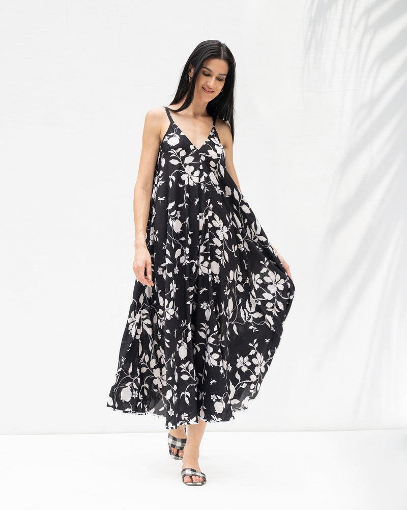 V-Neck Strappy Dress - Ivory & Black