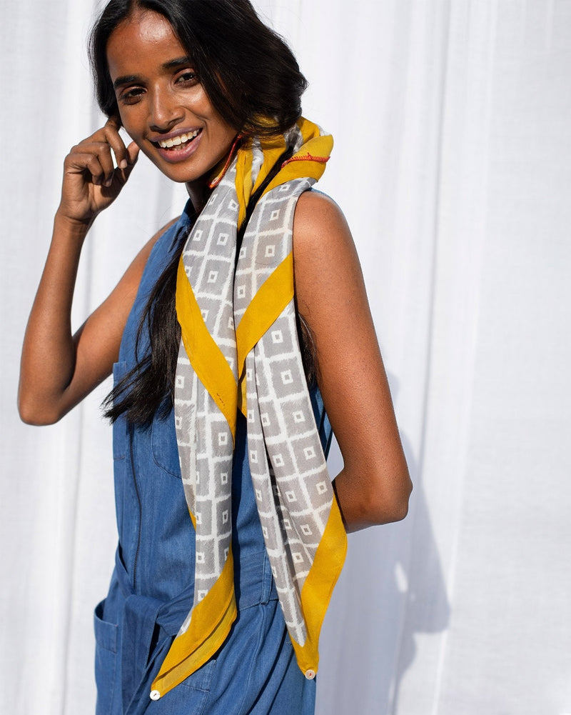 Riverbank Scarf - Grey