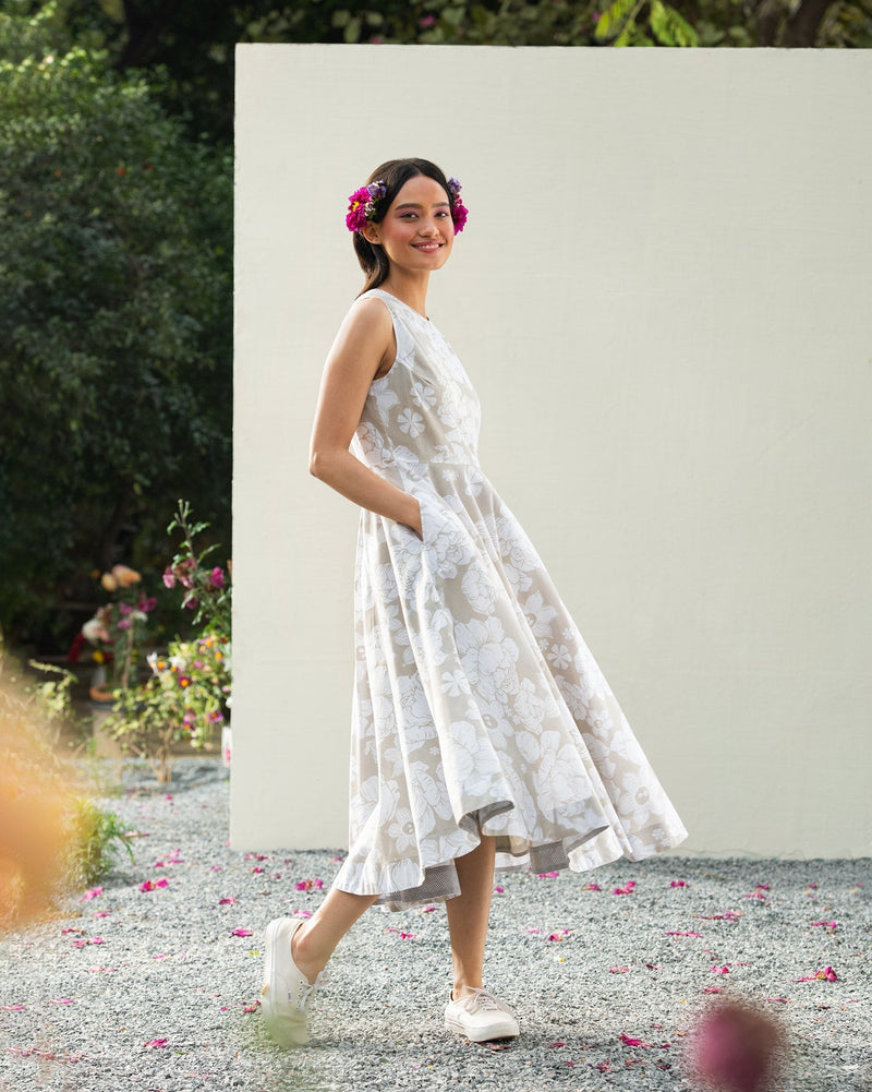 Yoroi Dress - Grey & White
