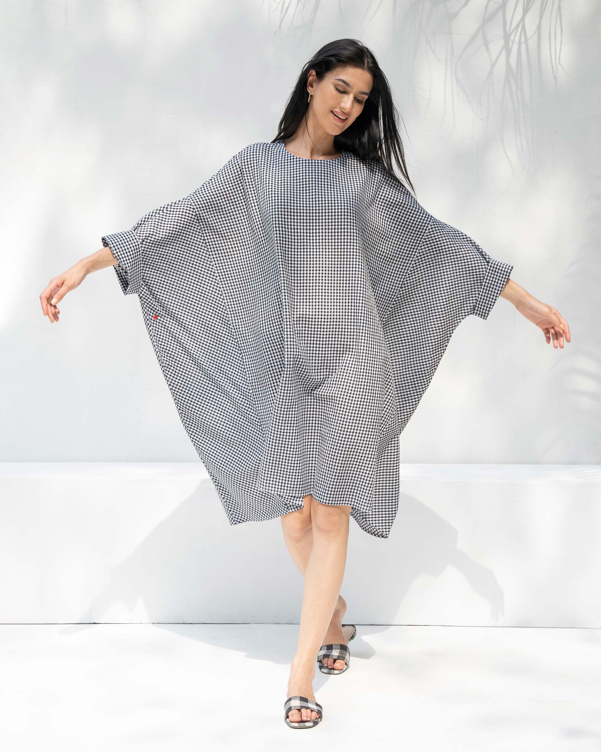 Serene Tunic - Black & White
