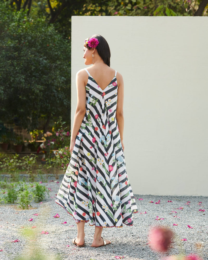 V Neck Strappy Dress - White & Black