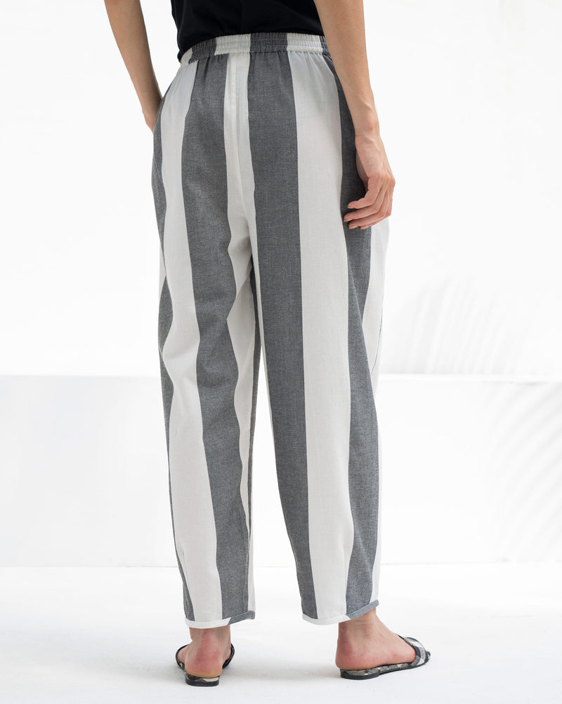 Tranquila Pyjamas - Black & White
