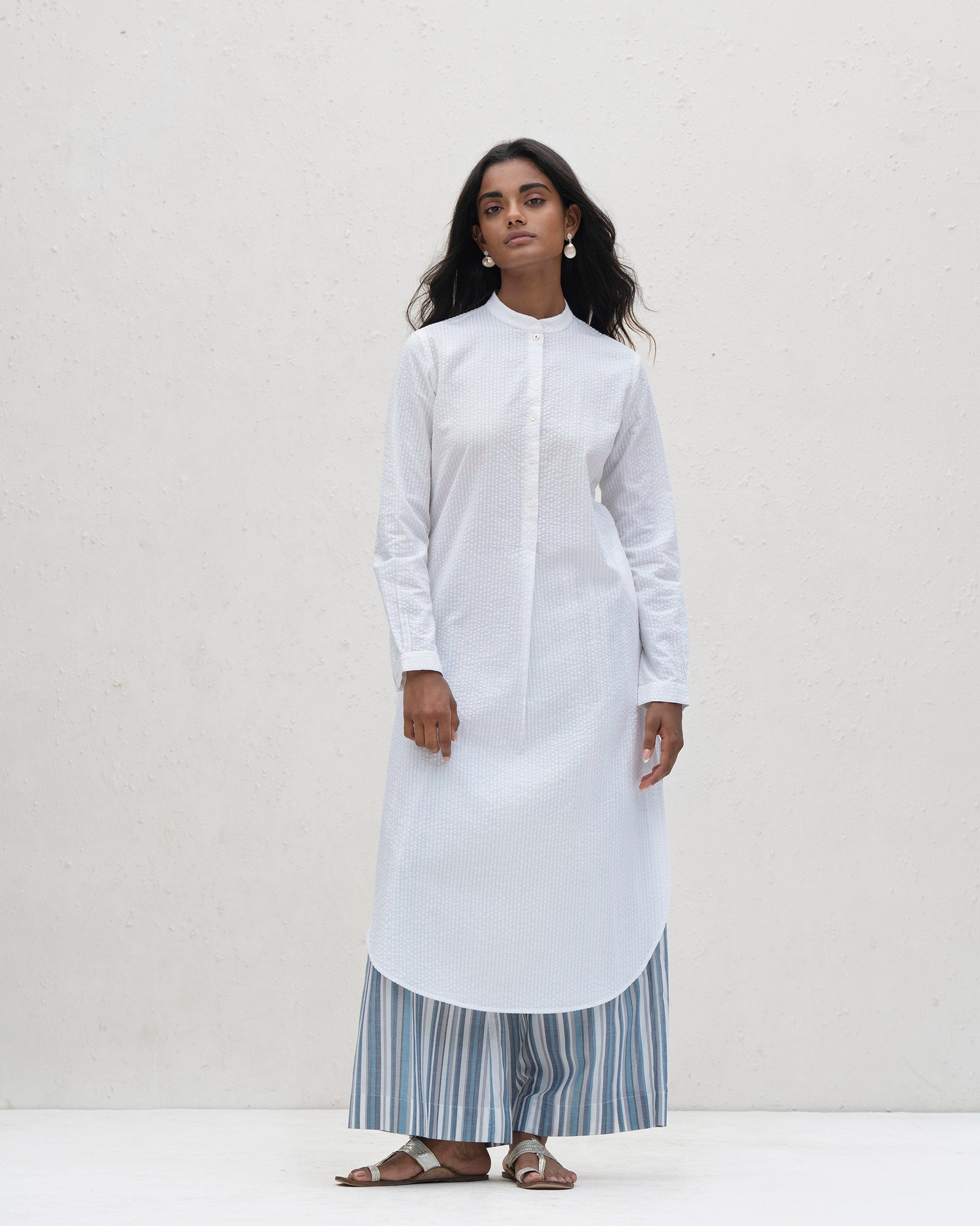 Basic Long Length Kurta - White Seersucker